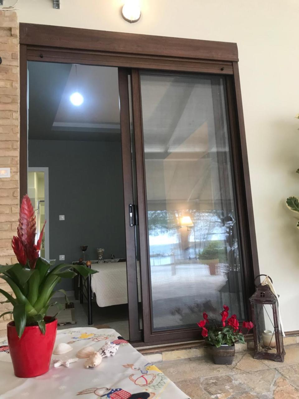 Corali Menídion Exterior foto